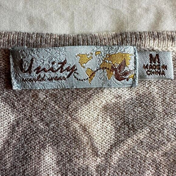 Unity World Wear White & Gray Abstract Print Button Front Cardigan Sz M Grunge - Picture 3 of 4